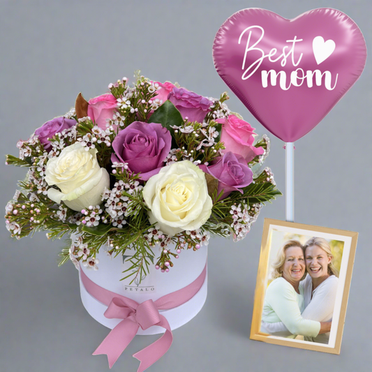 Roses Gift Bundle with Personalised Photo - Petalo - Flower Delivery Melbourne  